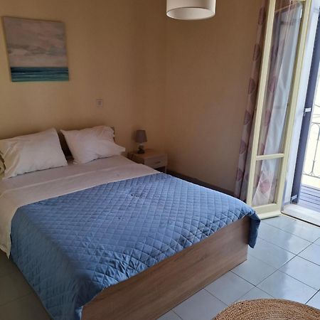 ספצס Old Harbor Apartments מראה חיצוני תמונה