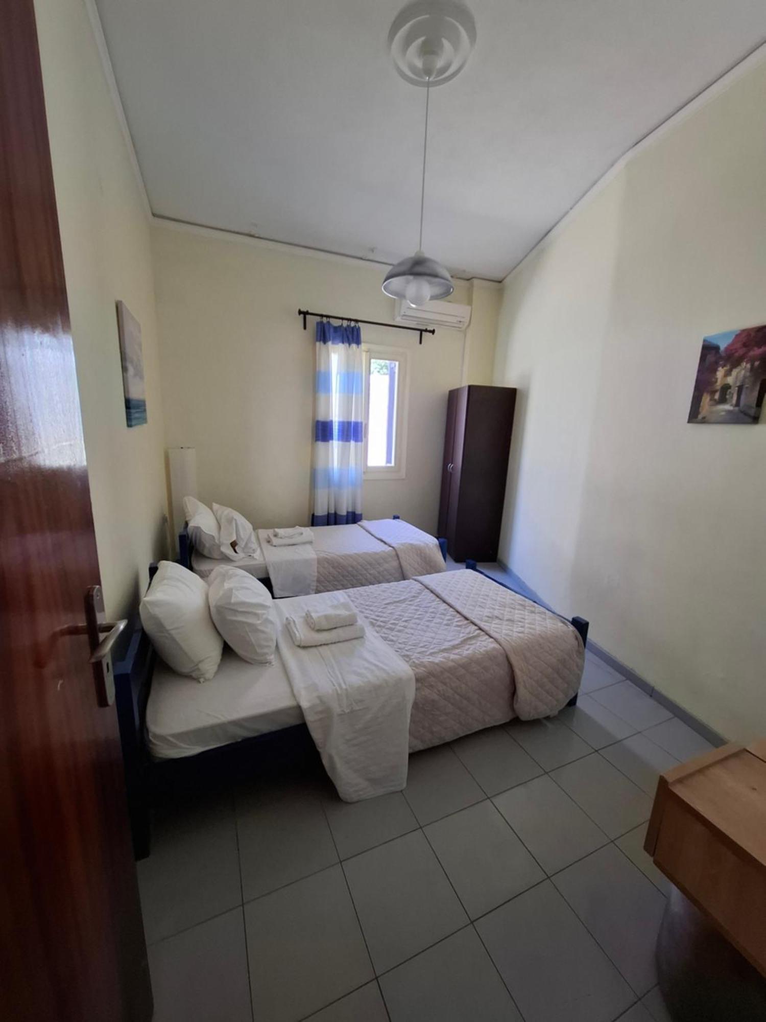 ספצס Old Harbor Apartments מראה חיצוני תמונה